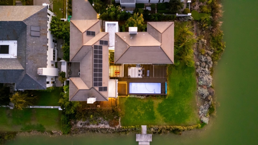 5 Bedroom Property for Sale in Val De Vie Estate Western Cape
